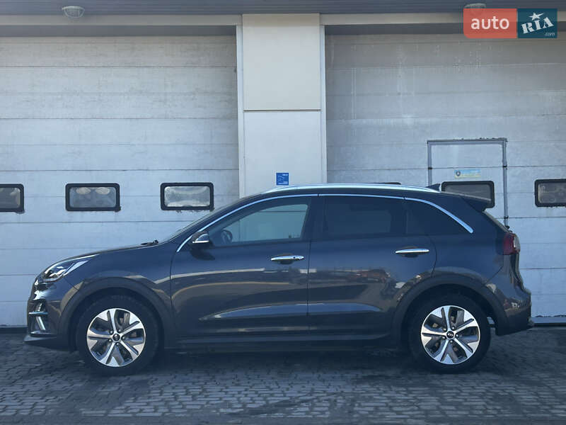 Внедорожник / Кроссовер Kia Niro 2019 в Николаеве