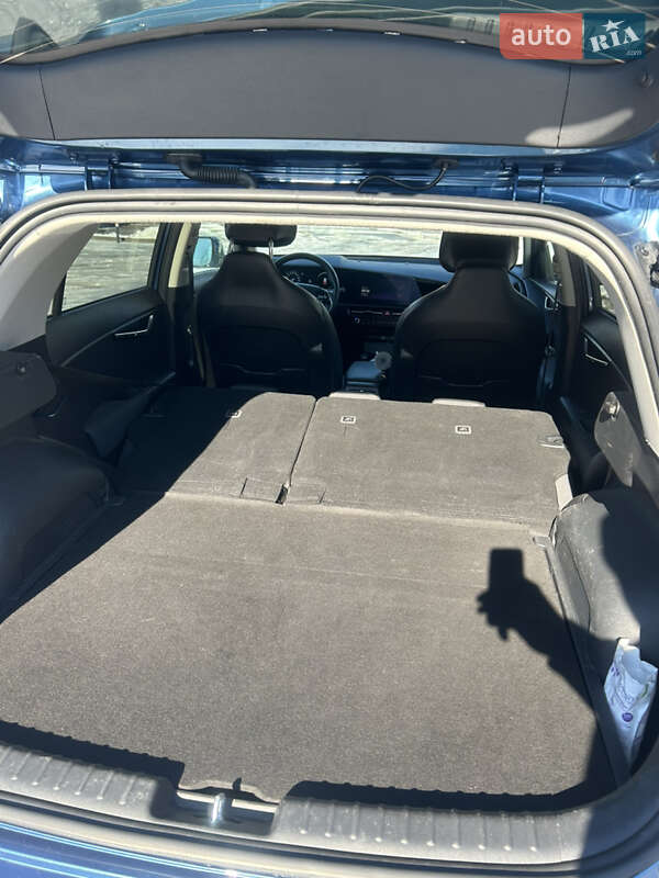 Позашляховик / Кросовер Kia Niro 2023 в Харкові