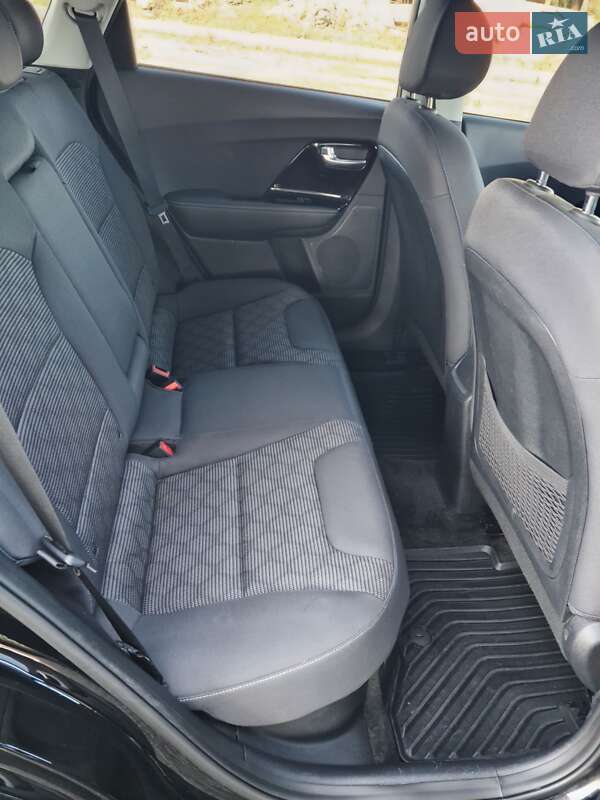 Внедорожник / Кроссовер Kia Niro 2020 в Самборе