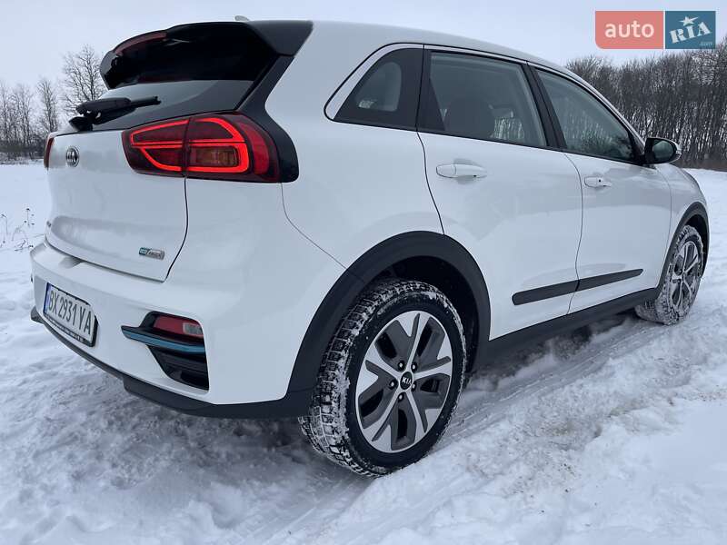 Внедорожник / Кроссовер Kia Niro 2021 в Хмельницком фото 19 Внедорожник / Кроссовер Kia Niro 2021 в Хмельницком