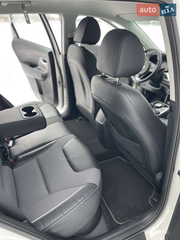 Внедорожник / Кроссовер Kia Niro 2021 в Хмельницком фото 36 Внедорожник / Кроссовер Kia Niro 2021 в Хмельницком