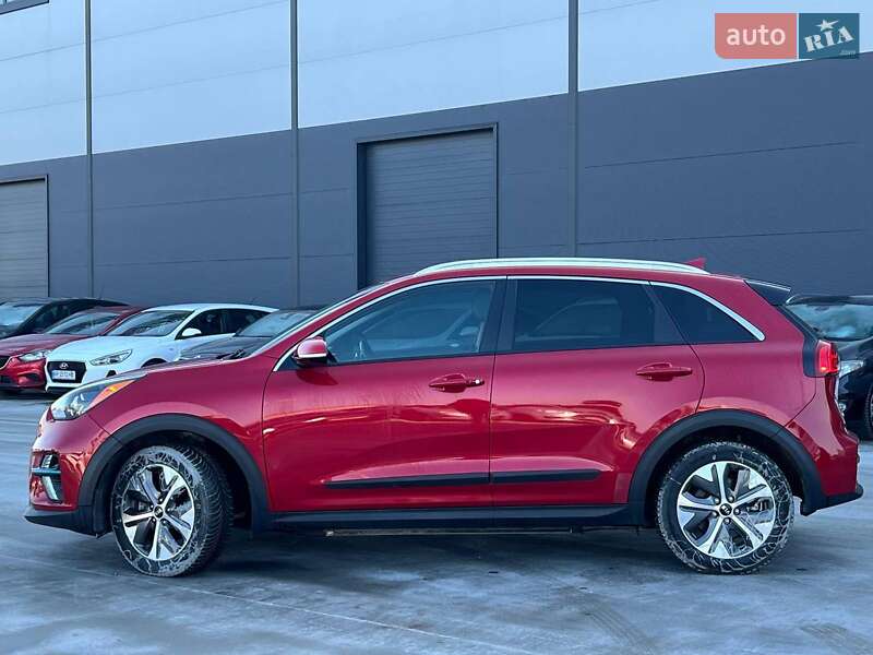 Внедорожник / Кроссовер Kia Niro 2020 в Львове фото 5 Внедорожник / Кроссовер Kia Niro 2020 в Львове