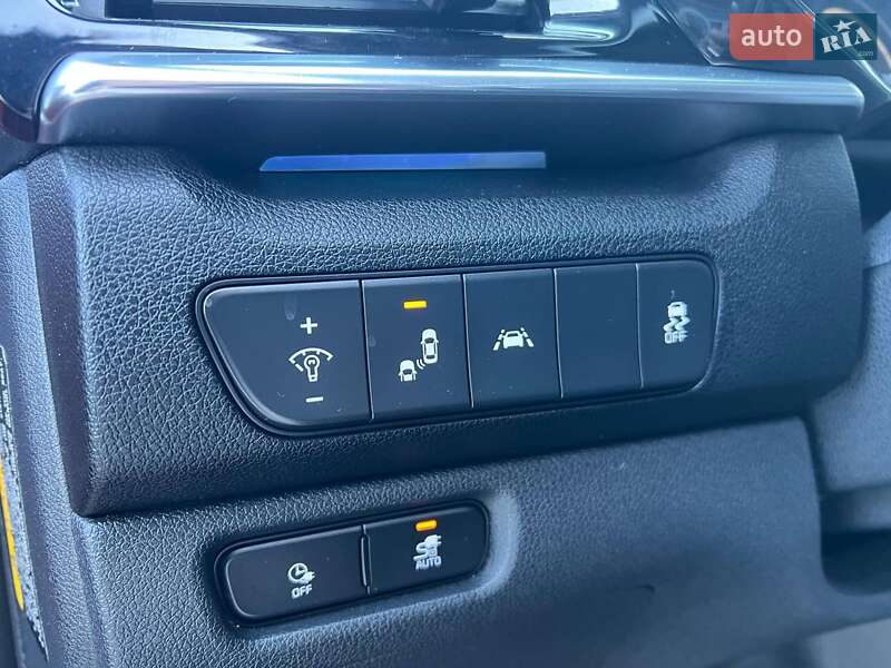 Внедорожник / Кроссовер Kia Niro 2020 в Львове фото 20 Внедорожник / Кроссовер Kia Niro 2020 в Львове