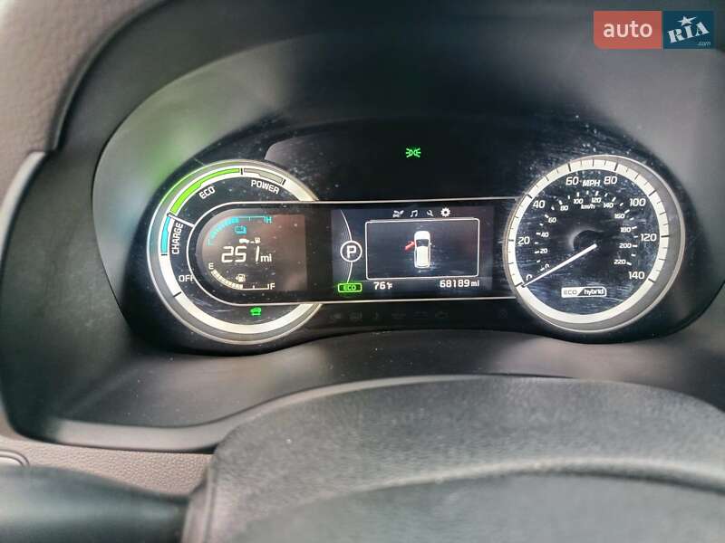 Позашляховик / Кросовер Kia Niro 2018 в Києві