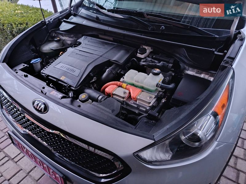 Позашляховик / Кросовер Kia Niro 2018 в Києві