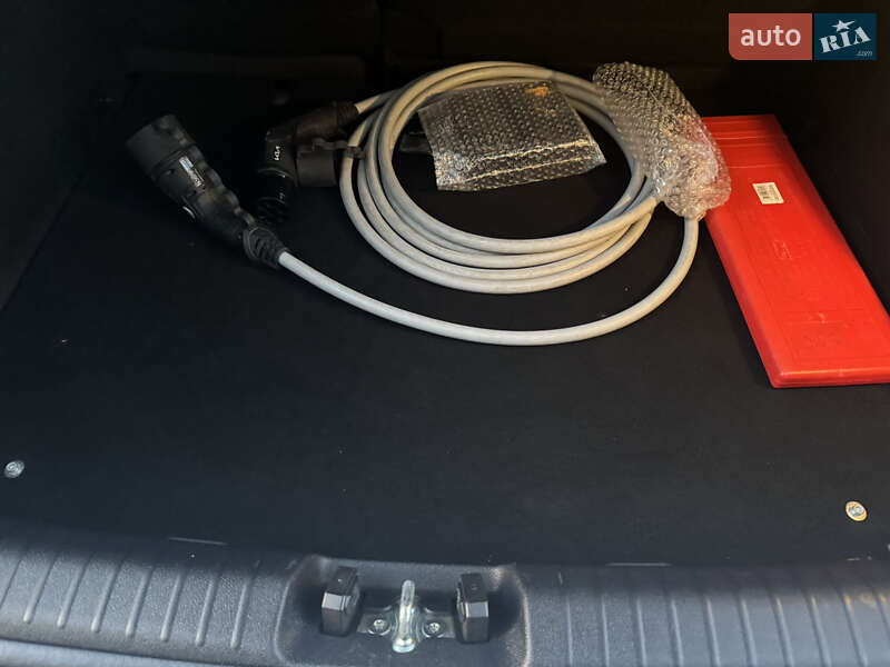 Позашляховик / Кросовер Kia Niro 2021 в Тернополі