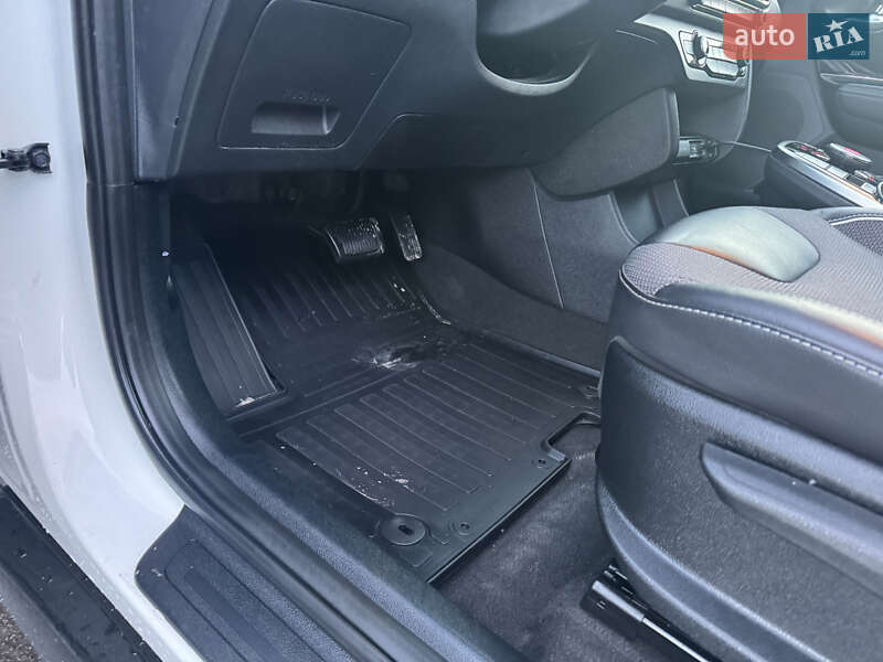 Позашляховик / Кросовер Kia Niro 2021 в Тернополі