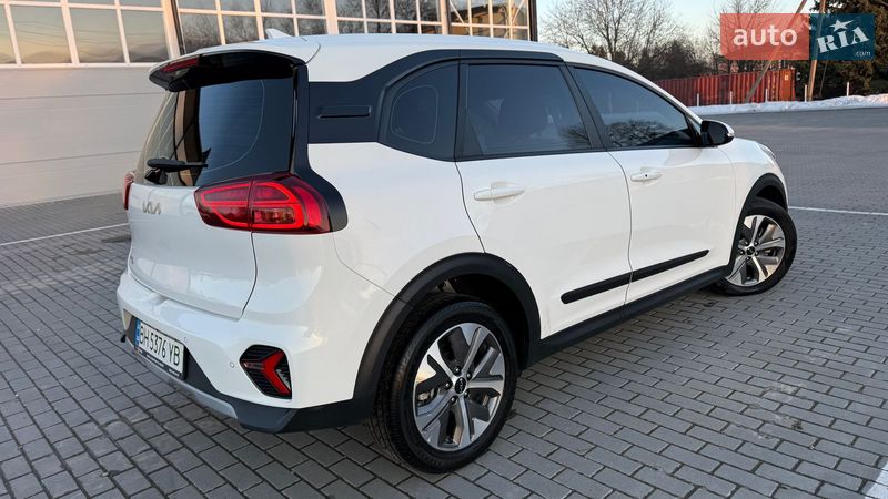 Внедорожник / Кроссовер Kia Niro 2023 в Бершади фото 5 Внедорожник / Кроссовер Kia Niro 2023 в Бершади