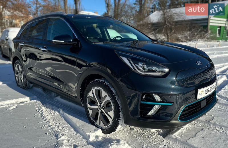 Внедорожник / Кроссовер Kia Niro 2020 в Киеве