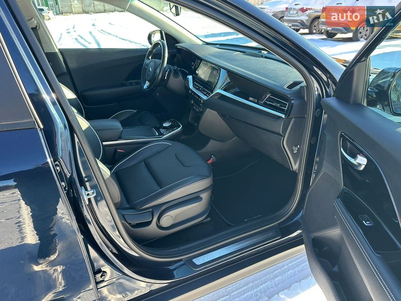 Внедорожник / Кроссовер Kia Niro 2020 в Киеве