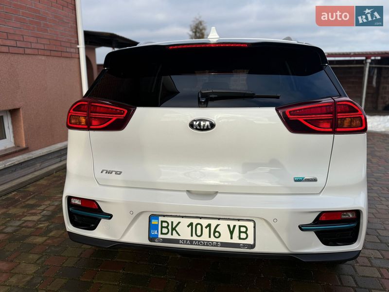 Внедорожник / Кроссовер Kia Niro 2020 в Ровно
