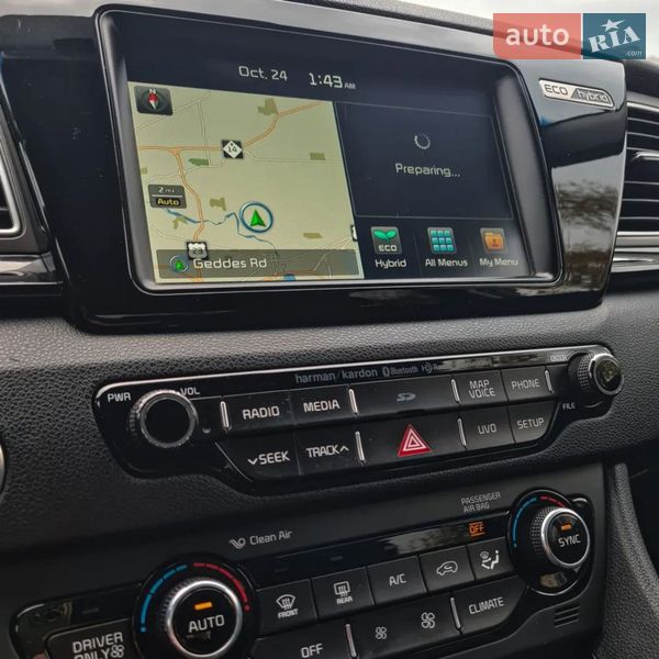 Внедорожник / Кроссовер Kia Niro 2017 в Кременчуге