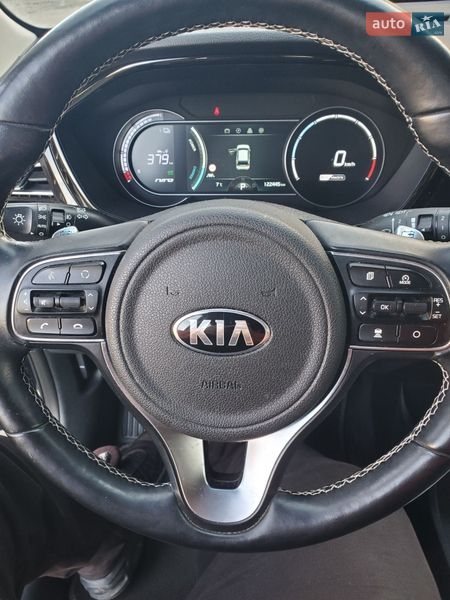 Внедорожник / Кроссовер Kia Niro 2020 в Снятине