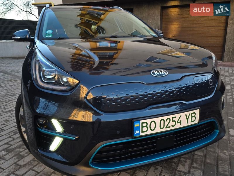 Внедорожник / Кроссовер Kia Niro 2020 в Тернополе