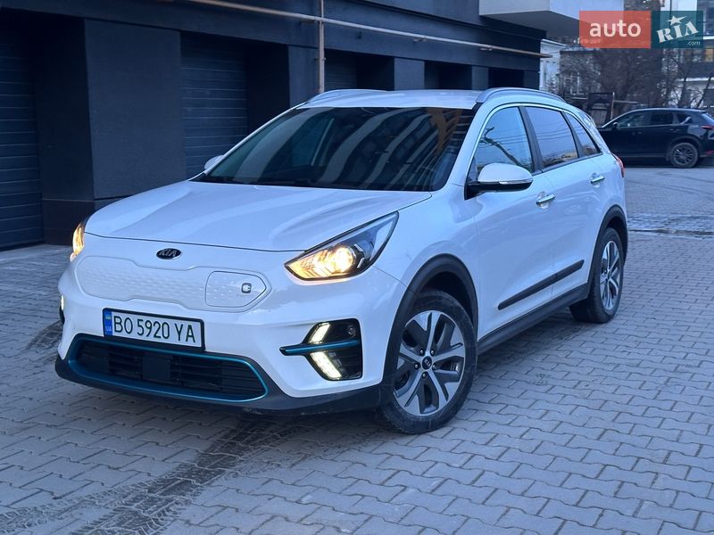 Внедорожник / Кроссовер Kia Niro 2021 в Тернополе