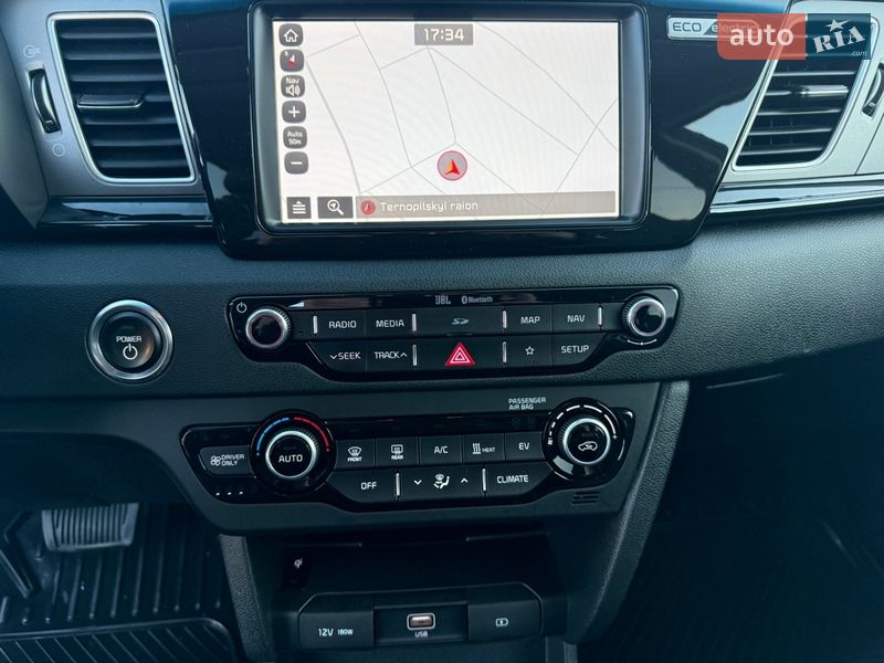 Внедорожник / Кроссовер Kia Niro 2019 в Тернополе