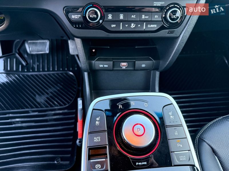 Внедорожник / Кроссовер Kia Niro 2019 в Тернополе