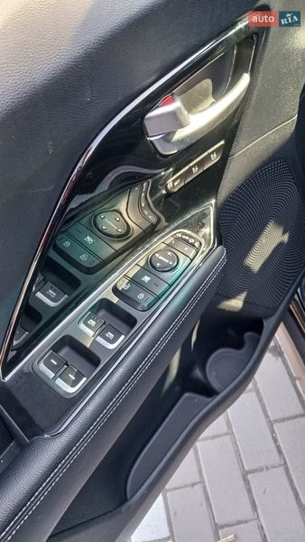 Внедорожник / Кроссовер Kia Niro 2020 в Тернополе