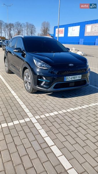 Внедорожник / Кроссовер Kia Niro 2020 в Тернополе