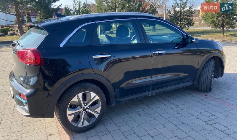 Внедорожник / Кроссовер Kia Niro 2020 в Львове