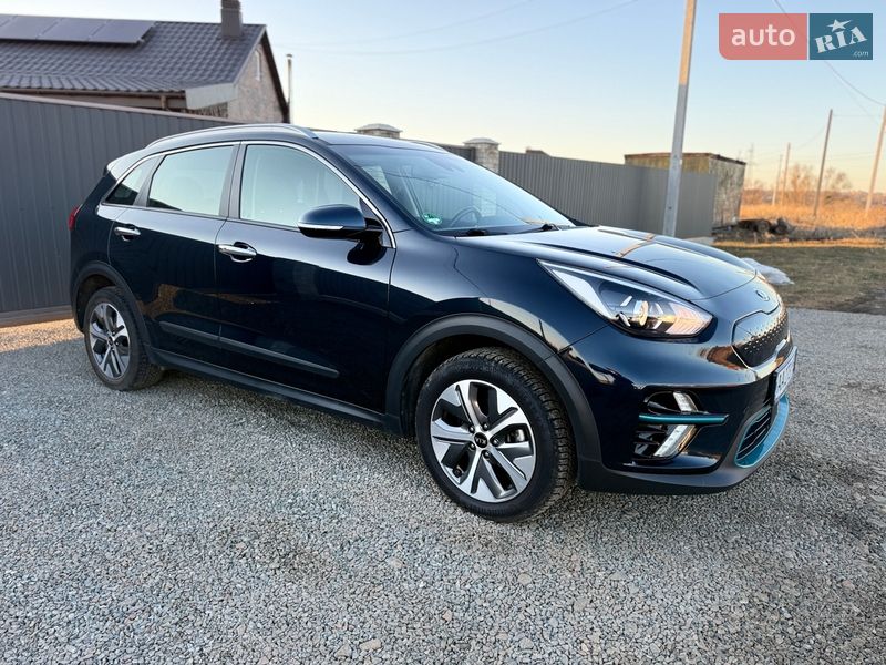 Внедорожник / Кроссовер Kia Niro 2020 в Киеве фото 3 Внедорожник / Кроссовер Kia Niro 2020 в Киеве