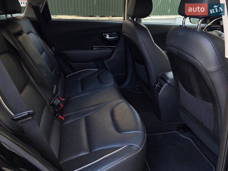 Внедорожник / Кроссовер Kia Niro 2020 в Тернополе