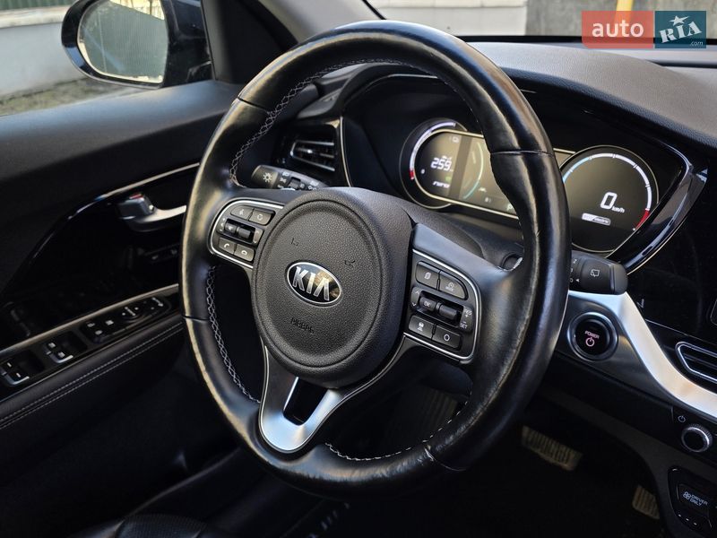 Внедорожник / Кроссовер Kia Niro 2020 в Тернополе
