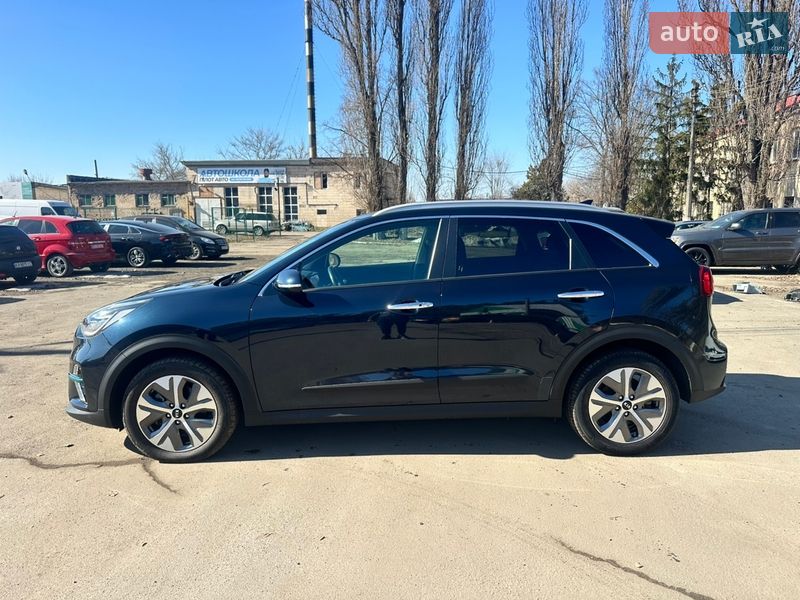 Внедорожник / Кроссовер Kia Niro 2020 в Киеве