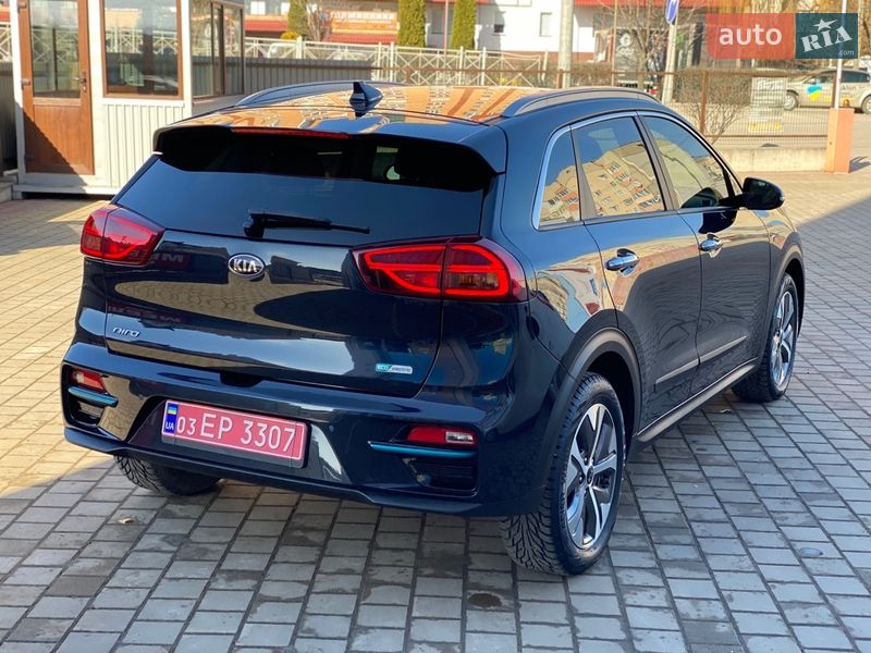 Позашляховик / Кросовер Kia Niro 2021 в Тернополі