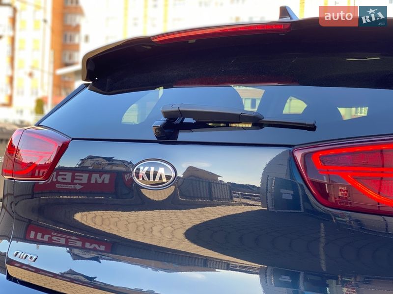 Позашляховик / Кросовер Kia Niro 2021 в Тернополі