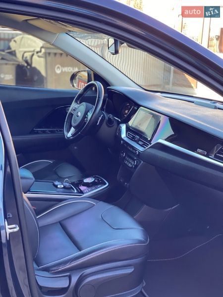 Позашляховик / Кросовер Kia Niro 2021 в Тернополі