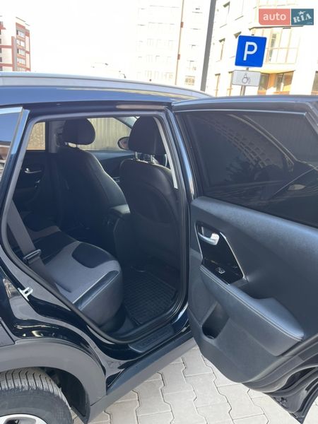 Позашляховик / Кросовер Kia Niro 2021 в Тернополі