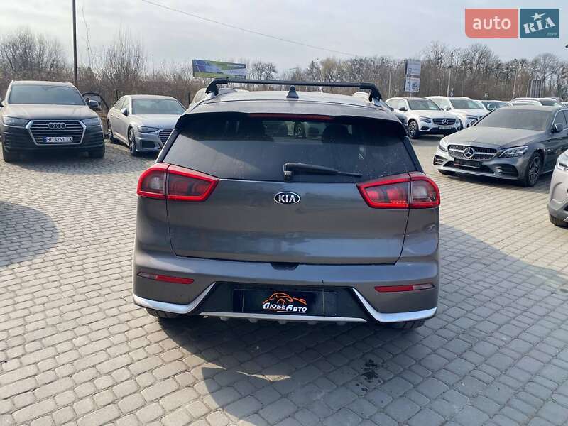 Внедорожник / Кроссовер Kia Niro 2018 в Львове
