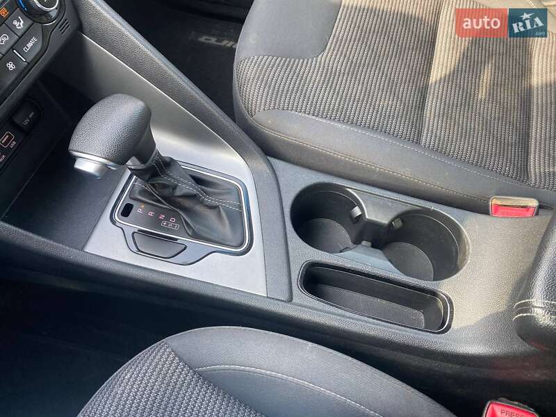 Внедорожник / Кроссовер Kia Niro 2018 в Львове