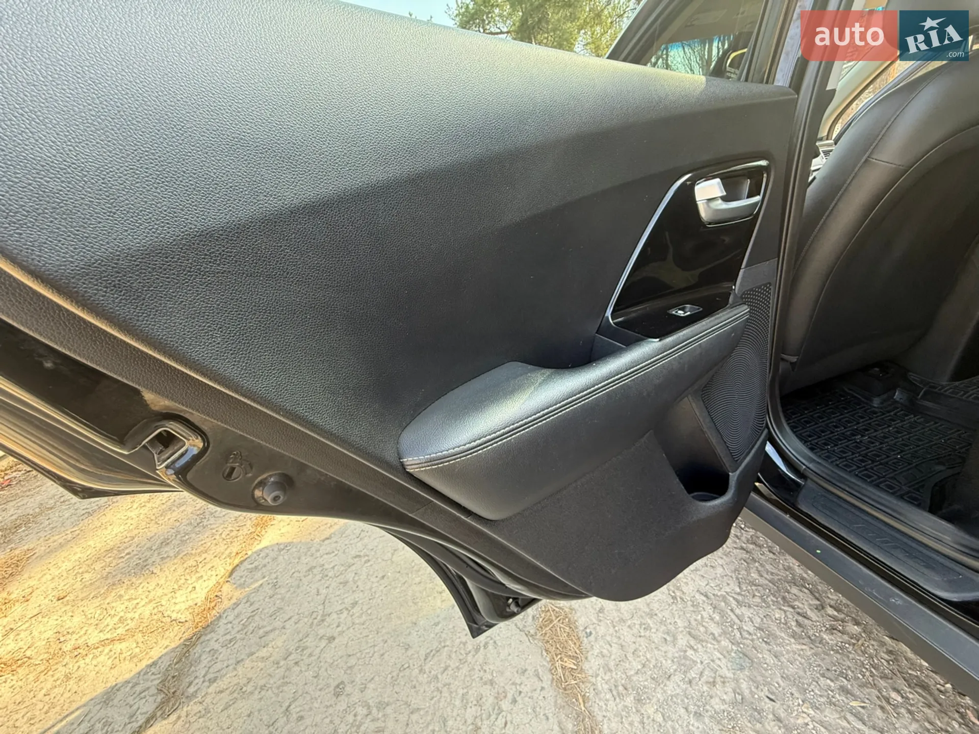 2018 Kia Niro - мініатюра 17