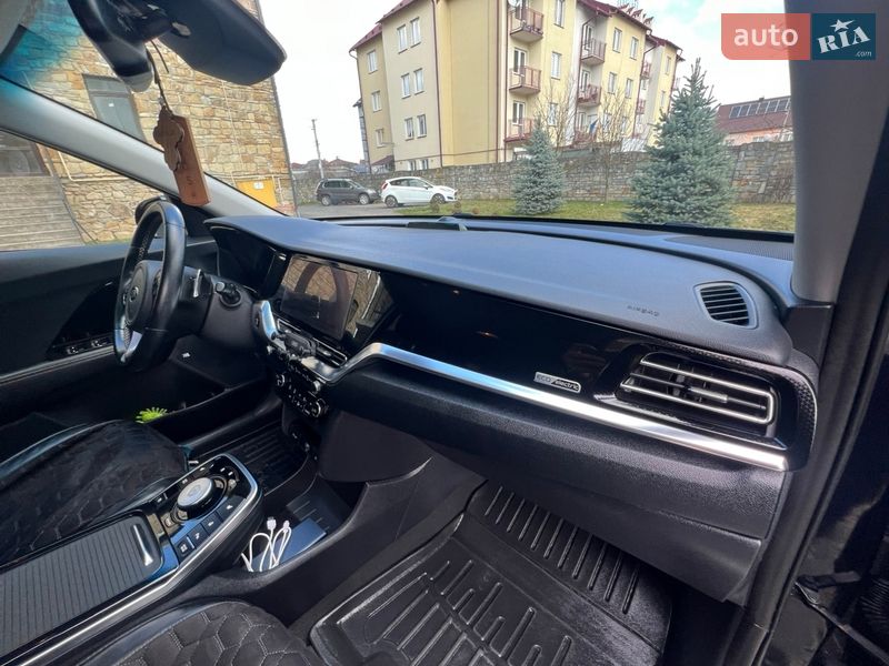 Внедорожник / Кроссовер Kia Niro 2020 в Самборе фото 12 Внедорожник / Кроссовер Kia Niro 2020 в Самборе