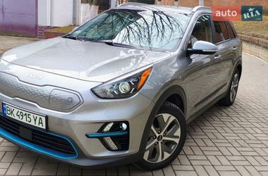 Внедорожник / Кроссовер Kia Niro 2022 в Ровно