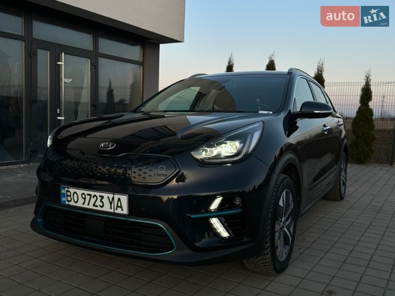 Позашляховик / Кросовер Kia Niro 2020 в Тернополі