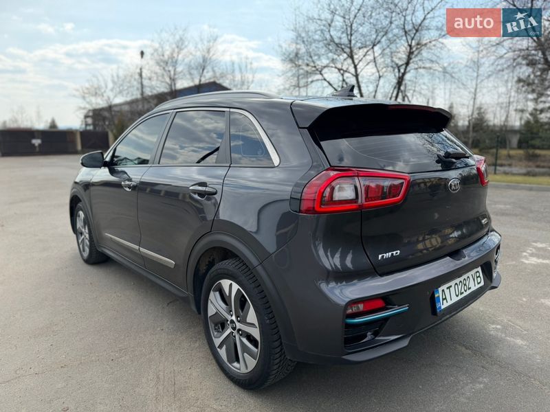 Позашляховик / Кросовер Kia Niro 2019 в Калуші