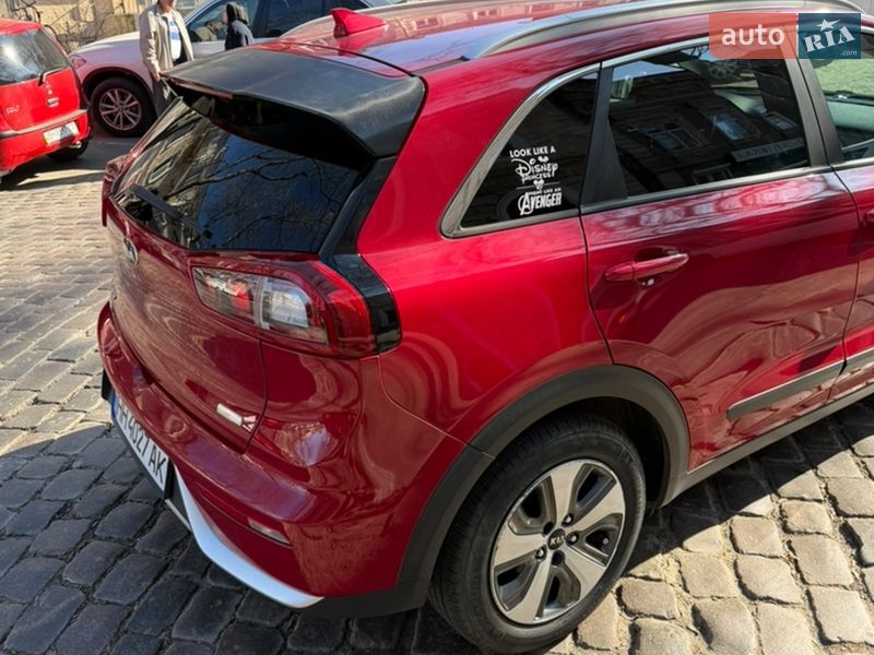 Позашляховик / Кросовер Kia Niro 2018 в Одесі