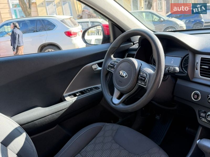 Позашляховик / Кросовер Kia Niro 2018 в Одесі