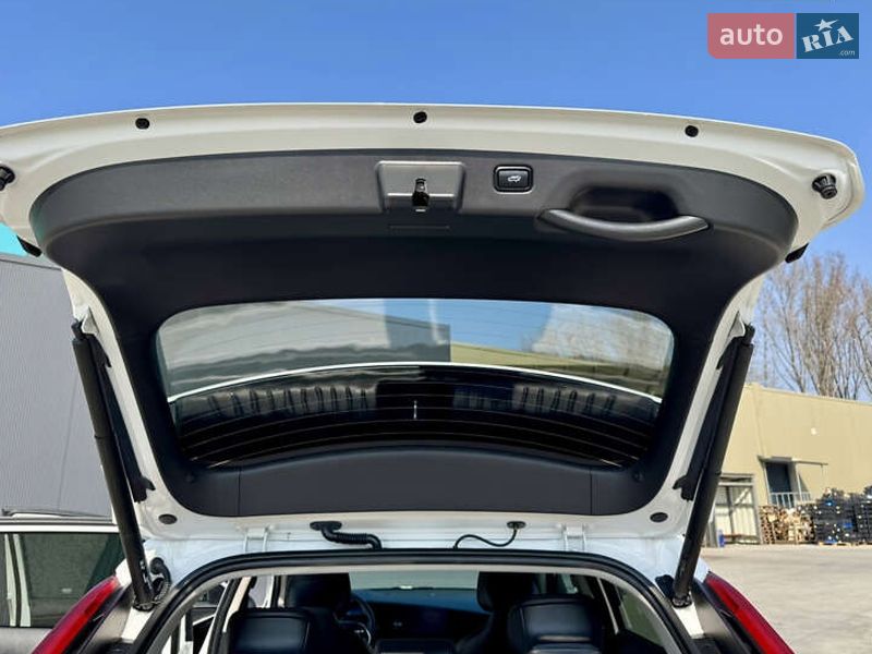 Внедорожник / Кроссовер Kia Niro 2022 в Львове