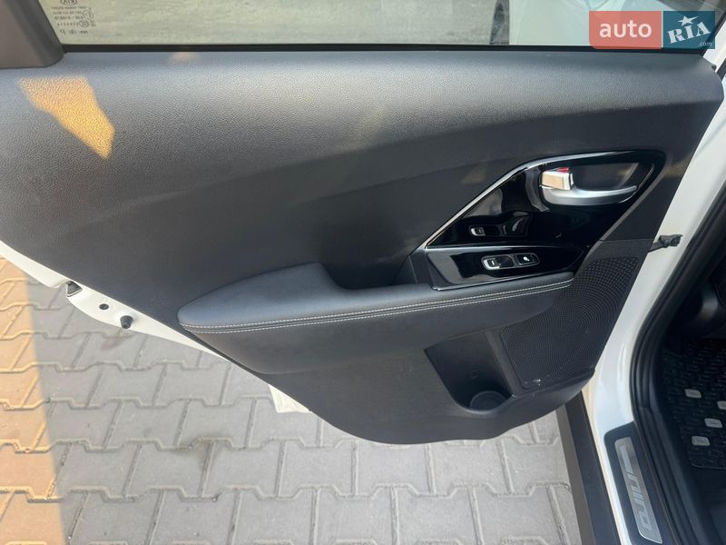 Внедорожник / Кроссовер Kia Niro 2020 в Луцке