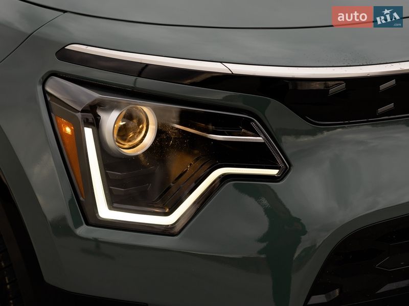 Внедорожник / Кроссовер Kia Niro 2023 в Ивано-Франковске