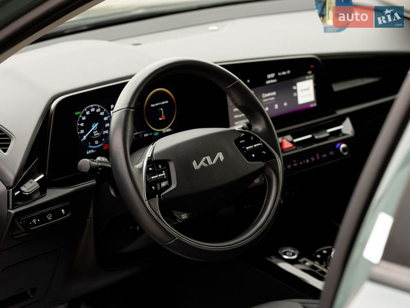 Внедорожник / Кроссовер Kia Niro 2023 в Ивано-Франковске