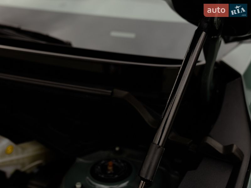 Внедорожник / Кроссовер Kia Niro 2023 в Ивано-Франковске