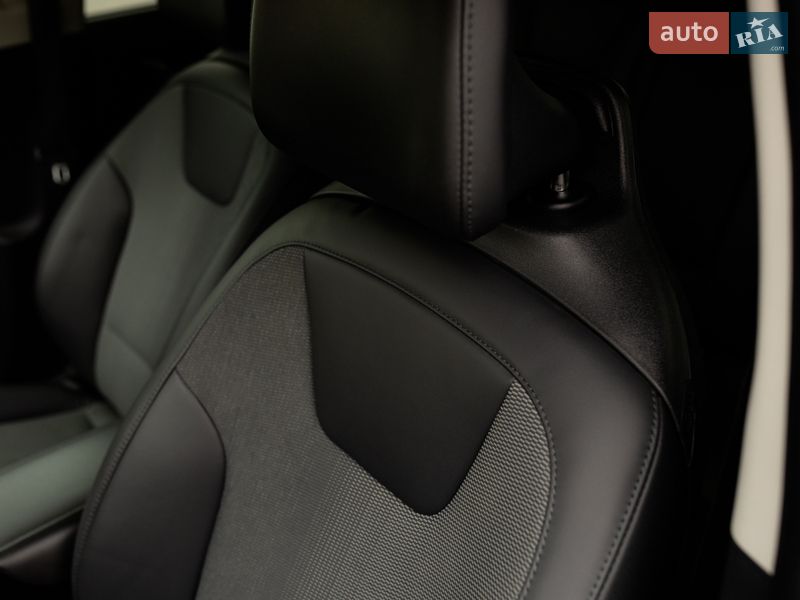 Внедорожник / Кроссовер Kia Niro 2023 в Ивано-Франковске