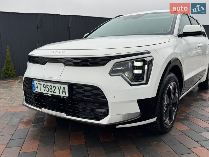 Внедорожник / Кроссовер Kia Niro 2023 в Долине