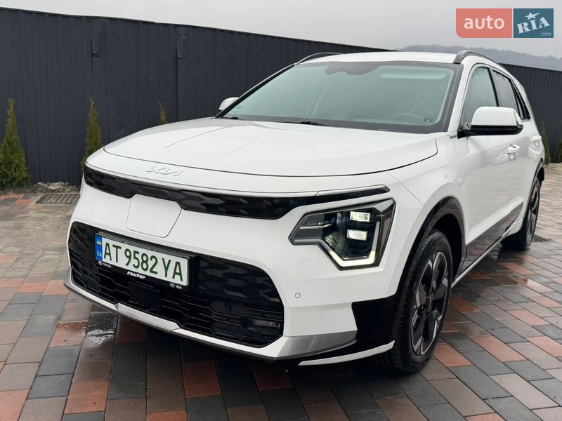 Внедорожник / Кроссовер Kia Niro 2023 в Долине