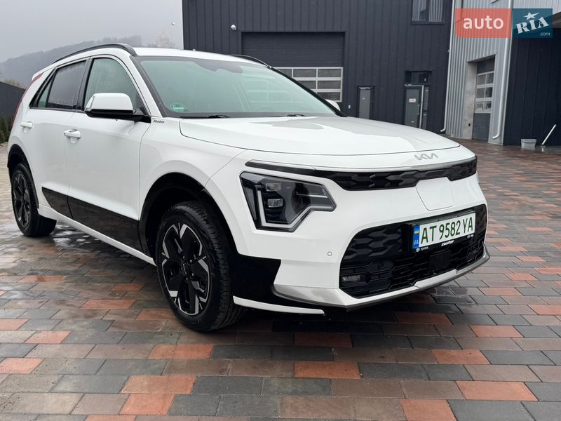Внедорожник / Кроссовер Kia Niro 2023 в Долине